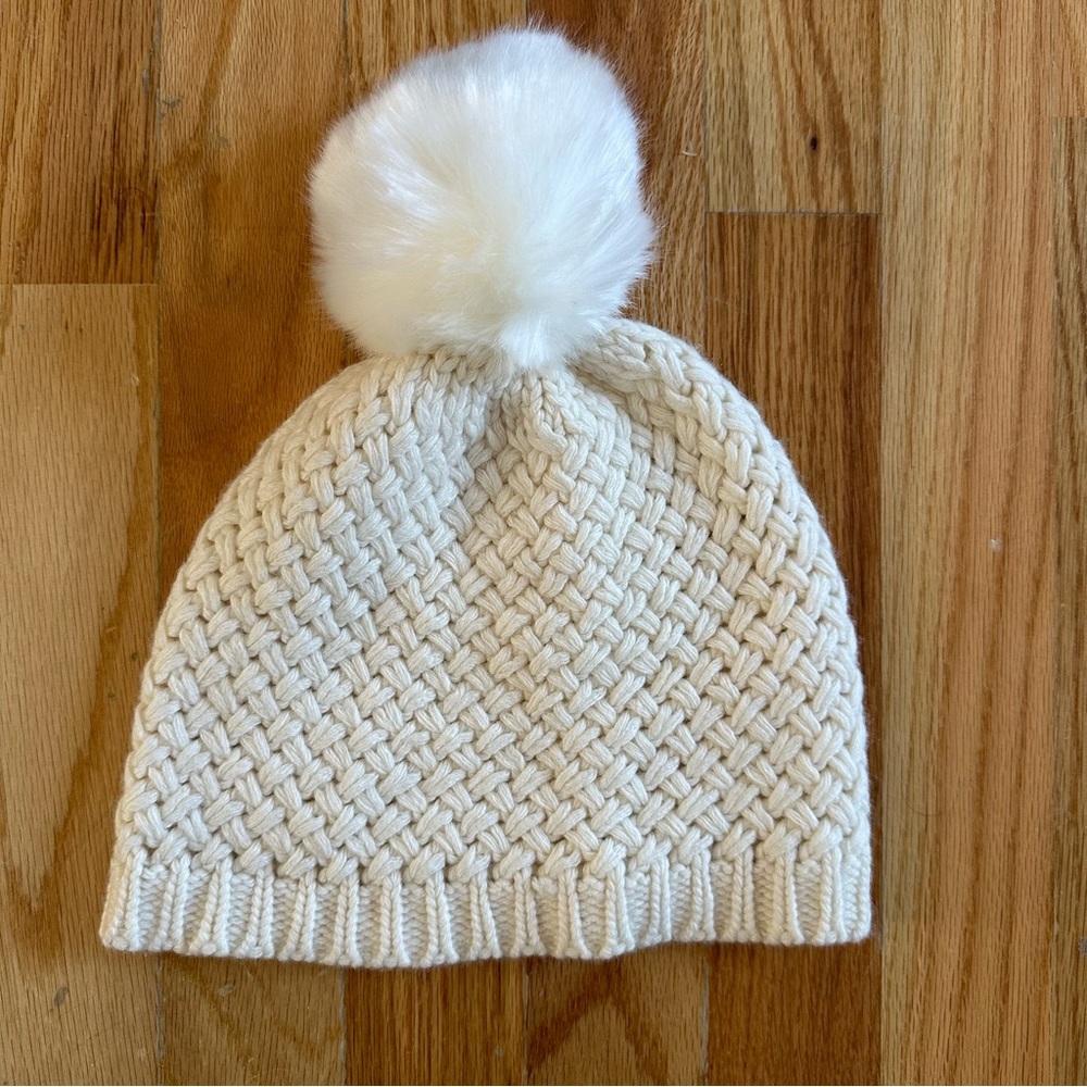 Sézane Simon Beanie in Cream